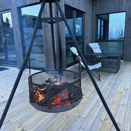 Stylish At Lifjell With Jacuzzi And Sauna *